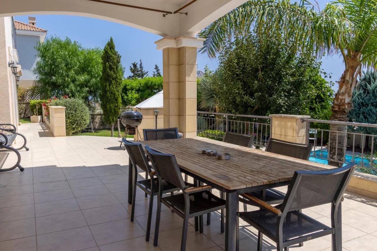 Seaview 6 Bedroom Villa & Private Pool Limasol Dış mekan fotoğraf
